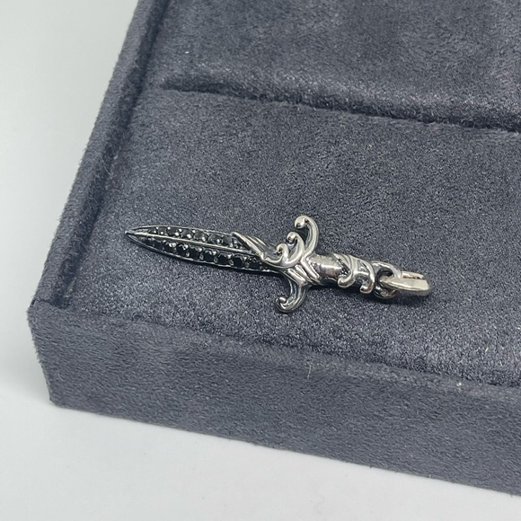 David Yurman Men's Waves Dagger Amulet - Picture 3 of 7